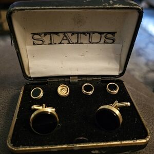 Gold and Black Cufflinks Set Vintage Status